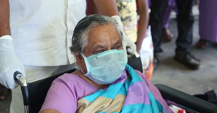 രോഗമുക്തി നേടുന്ന രണ്ടാമത്തെ ജില്ല; ഇടുക്കിയില്‍ ചികിത്സയിലിരുന്ന അവസാന ആളും വീട്ടിലേക്ക് മടങ്ങി