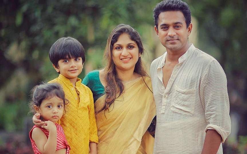 മക്കൾക്കൊപ്പം പാത്രങ്ങളുണ്ടാക്കി ആസിഫ് അലി; വിഡിയോ പകർത്തി സമ