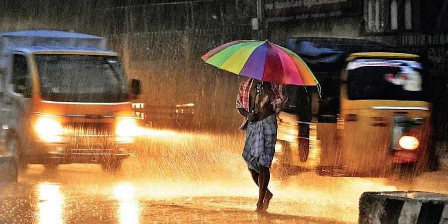 അഞ്ച് ജില്ലകളില്‍ യെല്ലോ അലര്‍ട്ട്; ഇന്നും നാളെയും ഇടിമിന്നലോടുകൂടിയ കനത്ത മഴ