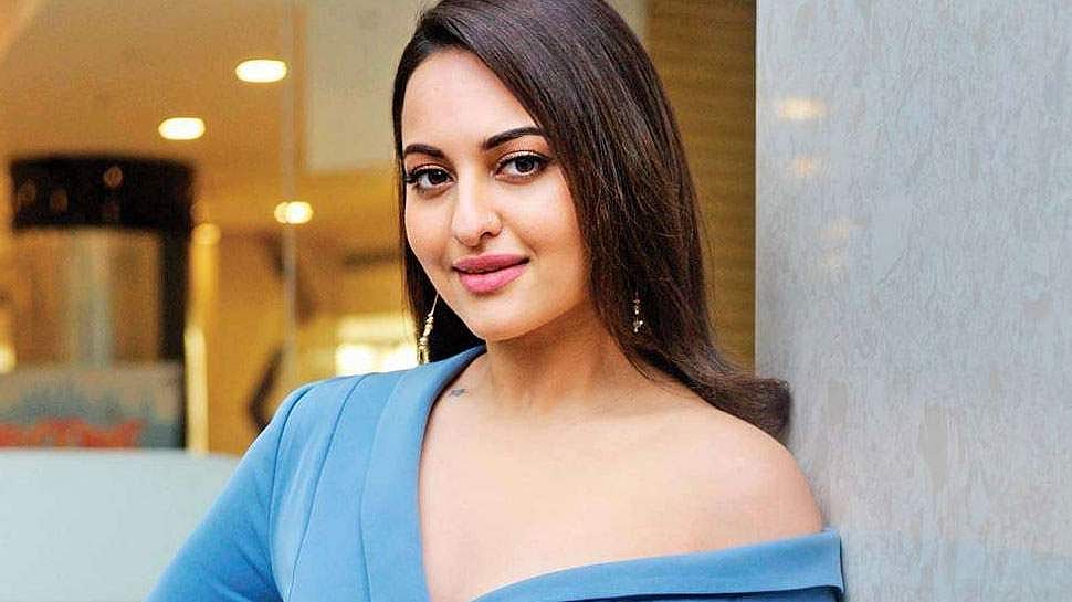 കൊറോണ കാലം കഴിഞ്ഞാല്‍ ആദ്യം എന്തു ചെയ്യും? വിഡിയോ പങ്കുവെച്ച് സൊനാക്ഷി സിൻഹ