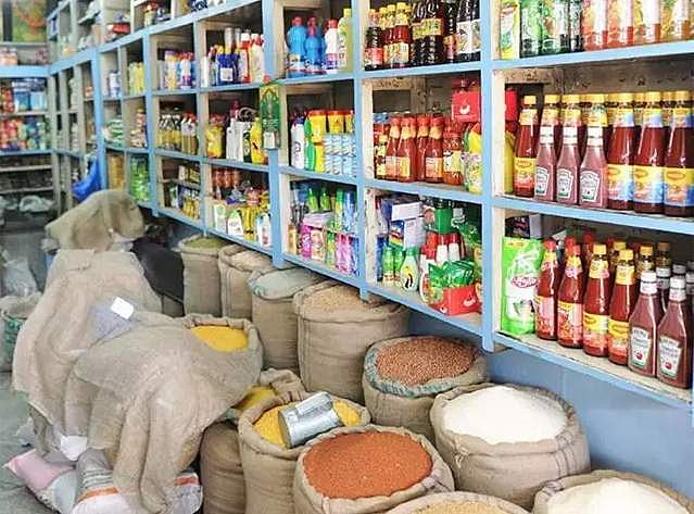 ഇന്ന് കടകള്‍ രാത്രി ഒമ്പതുമണി വരെ തുറക്കാം ; നാളെ സമ്പൂര്‍ണ്ണ ലോക്ക്ഡൗണില്‍ ഇളവുകള്‍