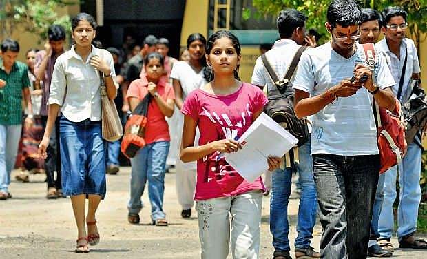 കോളജില് ക്ലാസ്സുകള് രാവിലെ എട്ടര മുതല് ഉച്ചയ്ക്ക് 1.30 വരെ ; ഓണ്ലൈന് ക്ലാസ്സുകള് ജൂണ് ഒന്നുമുതല് ഇതേ സമയക്രമത്തില്