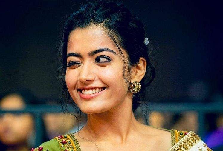 18 വയസു മുതൽ മാരത്തോണിലായിരുന്നു, ഇത്രനാൾ തുടർച്ചയായി വീട്ടിൽ നിൽക്കുന്നത് ആദ്യം; രശ്മിക മന്ദാന