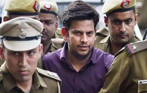 ഡോക്ടറുടെ ആത്മഹത്യ; ആം ആദ്മി പാര്‍ട്ടി എംഎല്‍എക്കെതിരെ ജാമ്യമില്ലാ അറസ്റ്റ് വാറണ്ട്