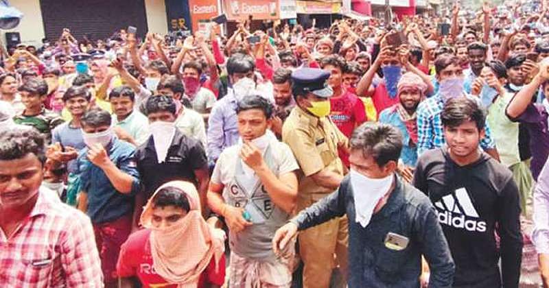 നാട്ടിലേക്ക് പോകണം; കൊല്ലത്ത് പ്രതിഷേധവുമായി അതിഥി തൊഴിലാളികള്, പൊലീസ് ലാത്തി വീശി