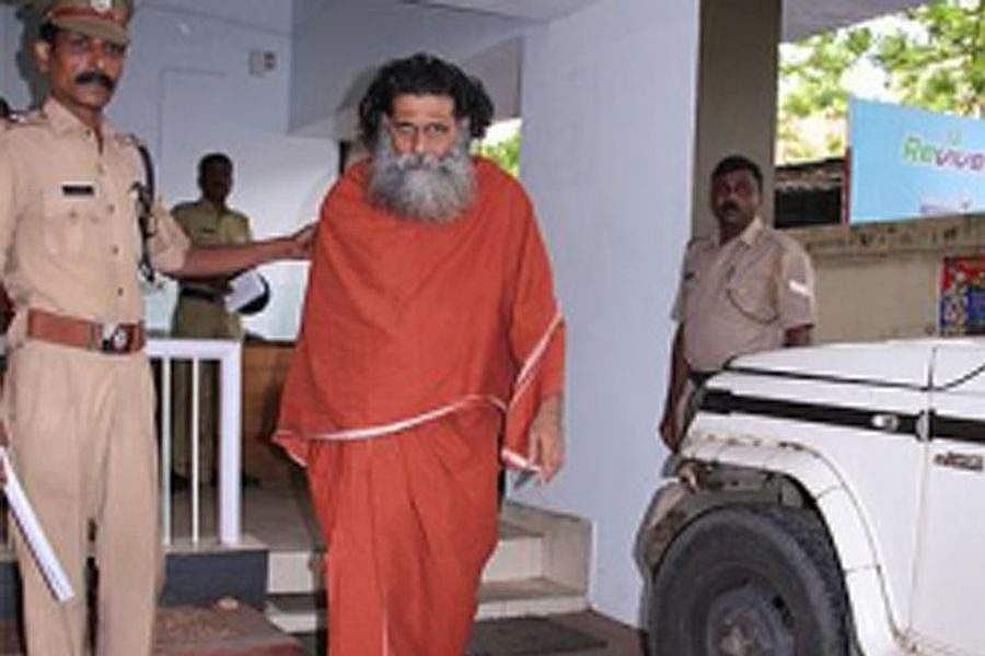 ജനനേന്ദ്രിയം മുറിച്ച കേസ് : പ്രത്യേക അന്വേഷണസംഘത്തെ നിയോഗിച്ചു; പെണ്‍കുട്ടിയുടെയും കാമുകന്റെയും പങ്കും  ഉന്നത ഗൂഢാലോചനയും അന്വേഷണപരിധിയില്‍