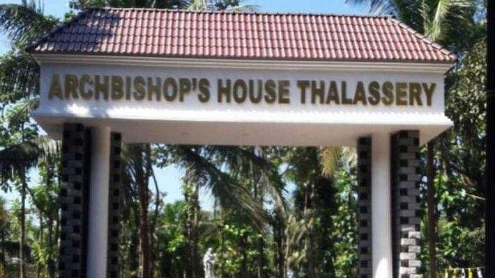 ലൈംഗികാരോപണം : വൈദികര്‍ക്കെതിരെ നടപടി, വിശ്വാസികളോട് മാപ്പുചോദിച്ച് രൂപത