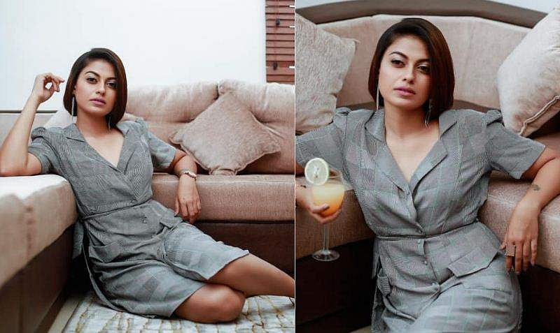 'സിനിമയിൽ ചാൻസ് ഇല്ല, അതുകൊണ്ട് ഡ്രസ് കുറച്ചു'; അനുശ്രീയുടെ ​ഗ്ലാമർ ഫോട്ടോഷൂട്ടിന് പരിഹാസം; മറുപടിയുമായി താരം