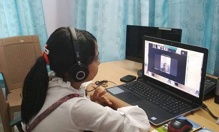 ഓൺലൈൻ ക്ലാസ്: അധ്യാപകരുടെ ചിത്രങ്ങൾ ദുരുപയോഗം ചെയ്യുന്നവർക്കെതിരെ കർശന നടപടി, മുന്നറിയിപ്പ്