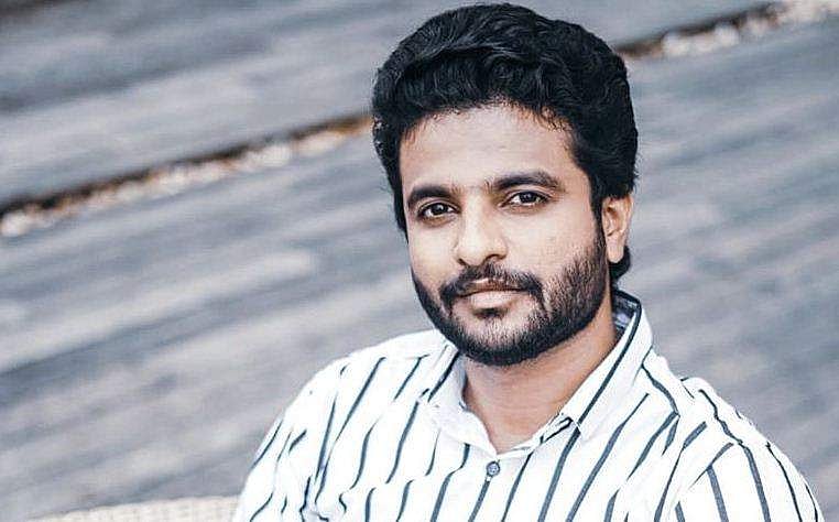 കയറ്റിവെച്ച കാൽ ഇറക്കേണ്ടപ്പോൾ അത് ചെയ്യാതിരിക്കുന്നതാണ് അഹങ്കാരം; നീരജ് മാധവിനുള്ള മറുപടി; കുറിപ്പ്