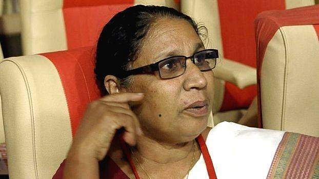 'പാര്‍ട്ടി തന്നെ കോടതിയും പൊലീസും' ; വനിതാ കമ്മിഷന്‍ അധ്യക്ഷ