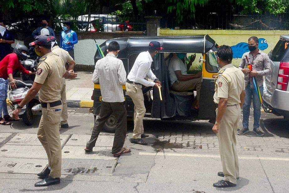 വൈറസ് ആക്രമണത്തില്‍ തളര്‍ന്ന് പൂനെ ; ഇന്നലെ മാത്രം കോവിഡ് സ്ഥിരീകരിച്ചത് 1803 പേര്‍ക്ക് ; സമ്പൂര്‍ണ്ണ ലോക്ക്ഡൗണ്‍