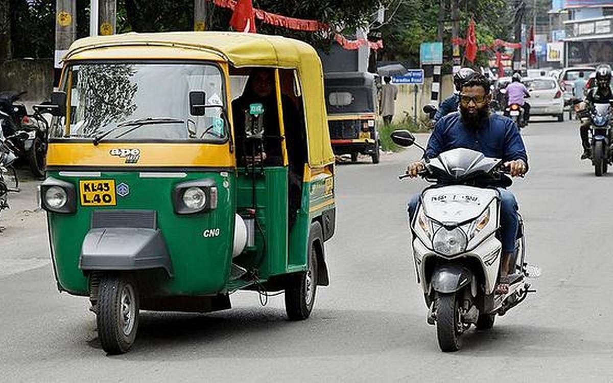 ഓട്ടോ ഡ്രൈവറുടെ മുക്കാല്‍ ലക്ഷം രൂപ നഷ്ടമായി; കണ്ടെത്താല്‍ പൊലീസിന് വേണ്ടിവന്നത് രണ്ടേ രണ്ട് മണിക്കൂര്‍ 