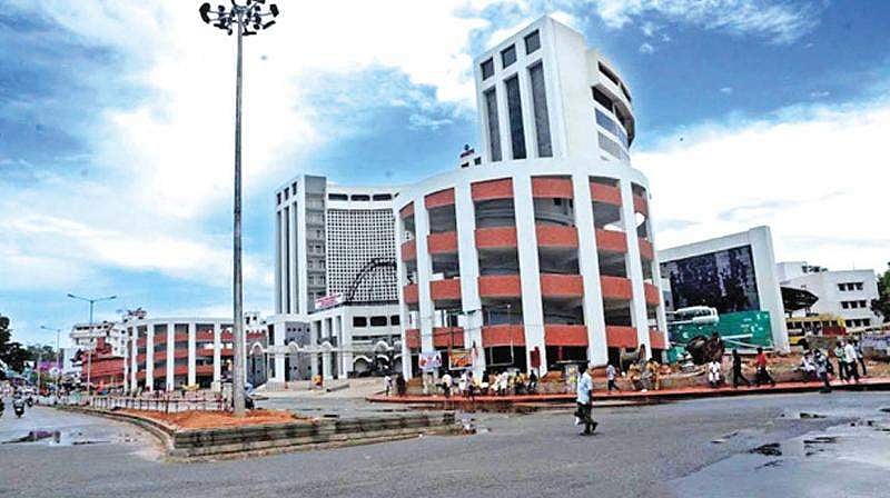 തമ്പാനൂര്‍ ഉള്‍പ്പെടെയുള്ള ബസ് ഡിപ്പോകള്‍ അടയ്ക്കും; കോടതികളും അടഞ്ഞുകിടക്കും, പൊലീസ് ആസ്ഥാനം പ്രവര്‍ത്തിക്കും