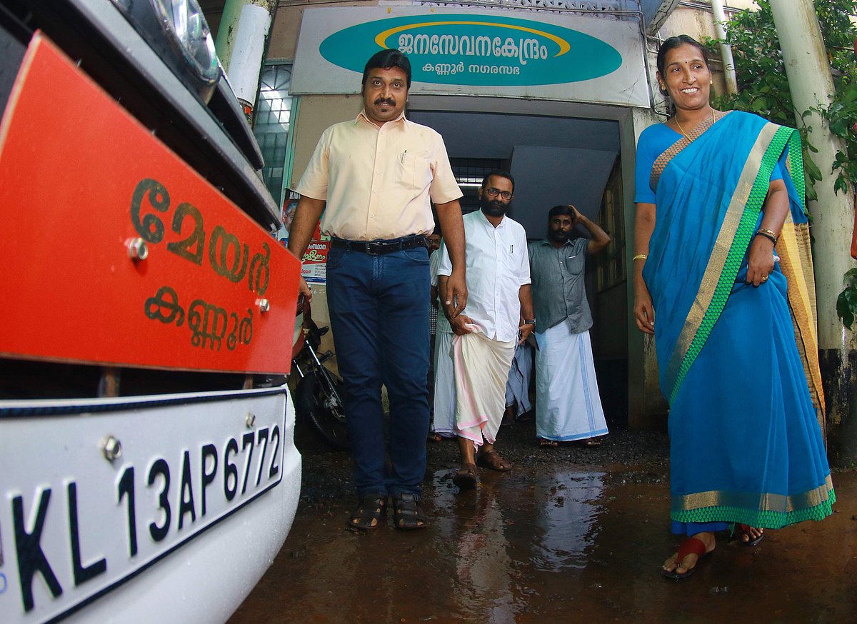 വിവാദങ്ങളും കയ്യാങ്കളിയും പ്രതിഷേധങ്ങളുമായി അഞ്ച് വര്ഷം; കണ്ണൂരിലെ 'കലാശക്കളി'