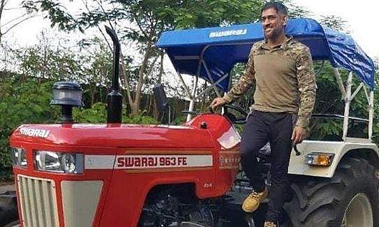 ധോനിയുടെ 'തന്ത്രങ്ങള്‍' ഇനി ഓര്‍ഗാനിക്ക് കൃഷിയില്‍; ജൈവ വളം നിര്‍മാണത്തിലും ചുവടുറപ്പിക്കുന്നു