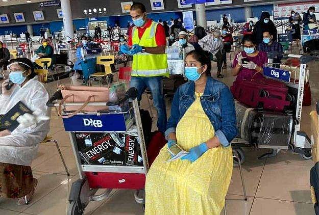 കോവിഡ് പിസിആര്‍ നെഗറ്റീവ് സര്‍ട്ടിഫിക്കറ്റ്‌ നിര്‍ബന്ധം; യുഎഇയിലേക്ക് പോകുന്നവര്‍ക്ക് പുതിയ മാര്‍ഗനിര്‍ദേശവുമായി എയര്‍ ഇന്ത്യ എക്‌സ്പ്രസ് 