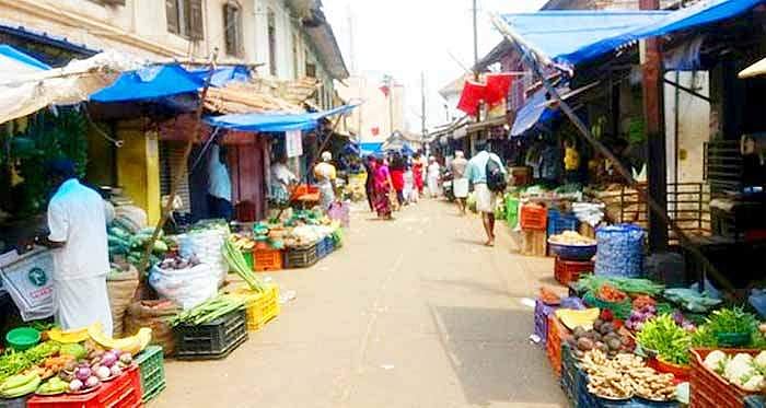 കടകൾക്ക് നിയന്ത്രണങ്ങളിൽ ഇളവ് ; രാത്രി ഒമ്പതുവരെ തുറന്നുപ്രവർത്തിക്കാം