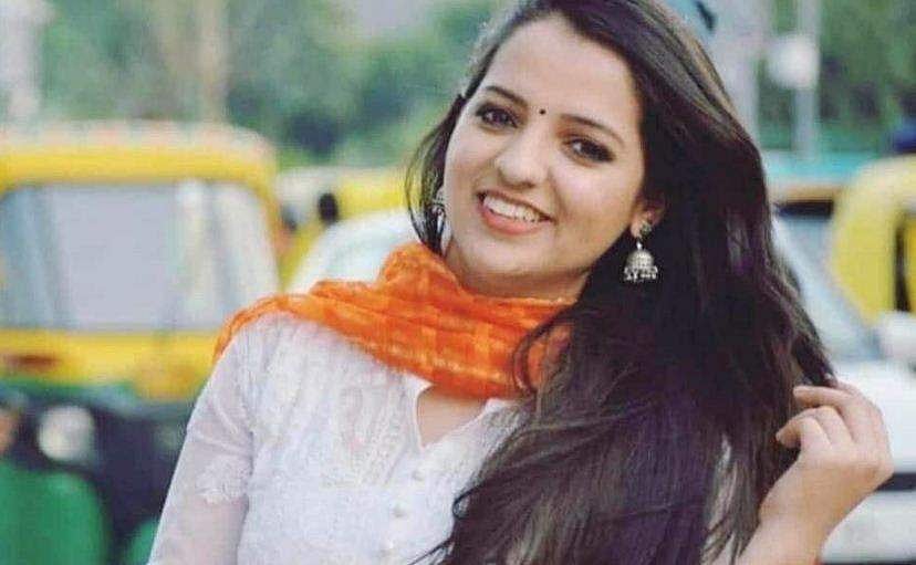 ടെലിവിഷൻ അവതാരക വീടിനുള്ളിൽ മരിച്ച നിലയിൽ