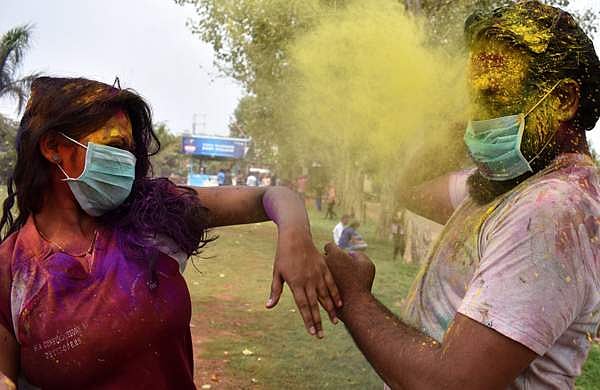 കോവിഡിന് എതിരെ മാസ്ക് എന്ന വാക്‌സിൻ
