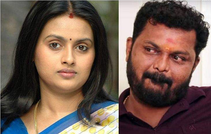 'കാവേരിയാണ് എന്നെ ഉപേക്ഷിച്ചുപോയത്, ഞാൻ ഇപ്പോഴും അവളെ സ്നേഹിക്കുന്നു'; കണ്ണ് നിറഞ്ഞ് ഭർത്താവ്; വിഡിയോ