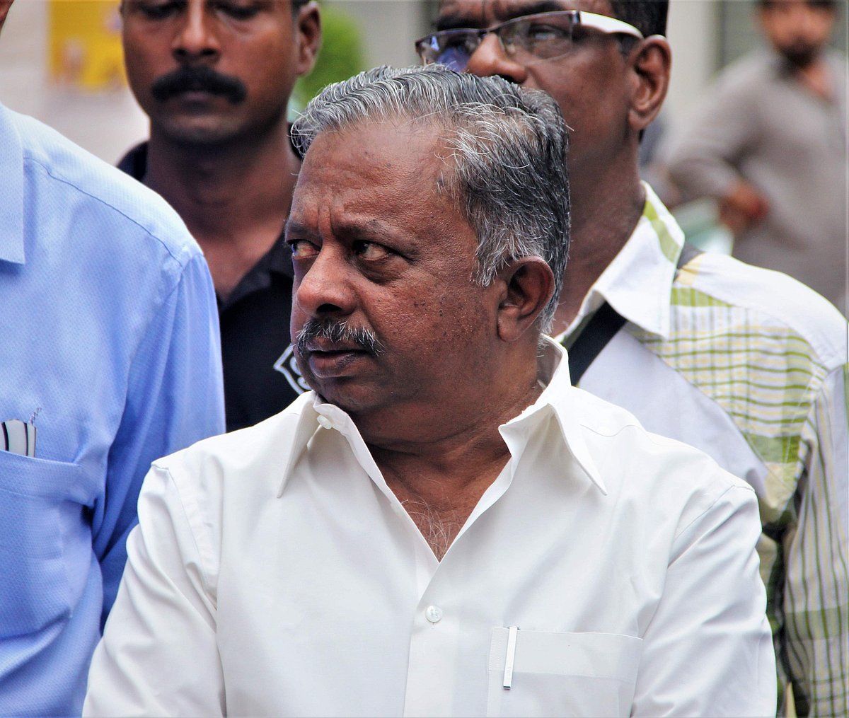ബഫര്‍ സോണ്‍: ജനവാസ കേന്ദ്രങ്ങള്‍ ഉള്‍പ്പെട്ടിട്ടുണ്ടോയെന്ന് പരിശോധിക്കും; കരട് വിജ്ഞാപനത്തില്‍ ഭേദഗതി വരുത്തുമെന്ന് മന്ത്രി