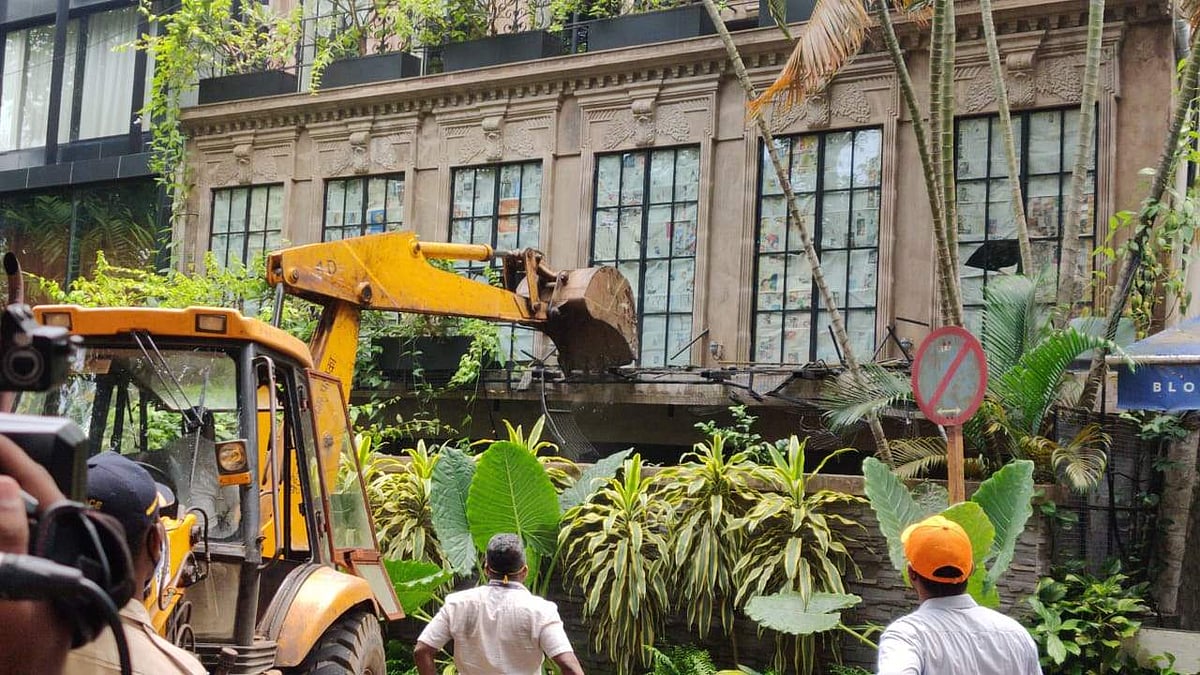 കങ്കണയുടെ ബംഗ്ലാവ് പൊളിച്ചു; നടി ഹൈക്കോടതിയില്‍-വിഡിയോ