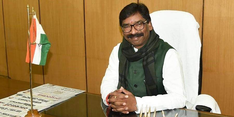 'ആദ്യം പ്രധാനമന്ത്രിക്കു കുത്തിവയ്ക്കണം, പിന്നെ മുഖ്യമന്ത്രിമാര്‍ക്ക്'