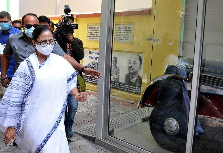 ബ്രിട്ടീഷുകാര്‍ ഇന്ത്യ ഭരിച്ചത് കൊല്‍ക്കത്തയിലിരുന്ന്; രാജ്യത്ത് നാല് തലസ്ഥാനങ്ങള്‍ വേണമെന്ന് മമത