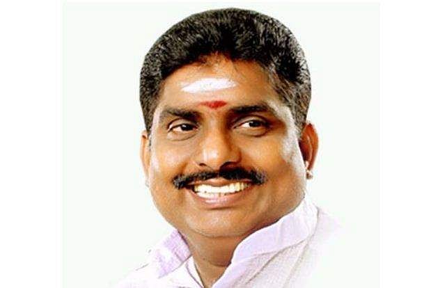 ആറ് എംഎൽഎമാരുമായി പാർട്ടി വിടും, പുതുച്ചേരി മന്ത്രി നമശിവായം ബിജെപിയിലേക്കെന്ന് സൂചന