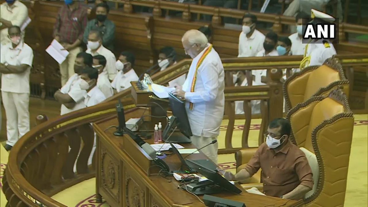 ബജറ്റ് സമ്മേളനത്തിന് തുടക്കം ; നയപ്രഖ്യാപനം ബഹിഷ്കരിച്ച് പ്രതിപക്ഷം