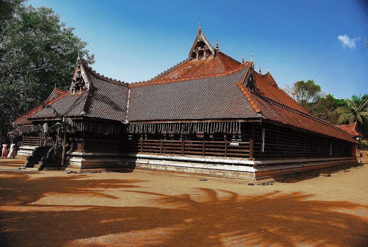 കേരള കലാമണ്ഡലത്തില് ഇനി പെണ്കുട്ടികള്ക്കും കഥകളി പഠിക്കാം; നീക്കിവെച്ചത് നാല് സീറ്റുകള്