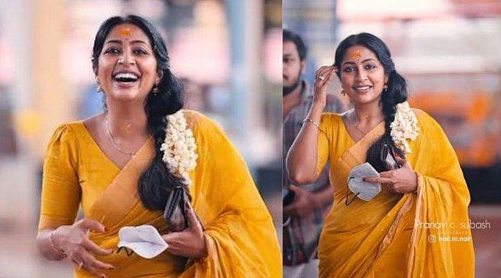 കണ്ണനെ കാണാൻ ബാലാമണി ​ഗുരുവായൂരെത്തി, വൈറലായി നവ്യ നായരുടെ വിഡിയോ