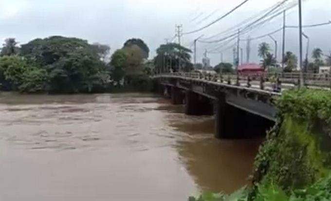 മൂവാറ്റുപുഴയാറിലെ ജലനിരപ്പ് മുന്നറിയിപ്പ് നിലയ്ക്ക് മുകളിൽ ; ജാ​ഗ്രതാ നിർദേശം