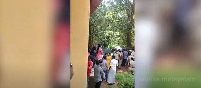 'സ്ഥലത്തില്ലായിരുന്നു' എന്ന വാദം പൊളിഞ്ഞു; എഐഎസ്എഫ് വനിതാ നേതാവുമായി തര്‍ക്കിക്കുന്ന എസ്എഫ്‌ഐ ജില്ലാ പ്രസിഡന്റിന്റെ വീഡിയോ പുറത്ത്