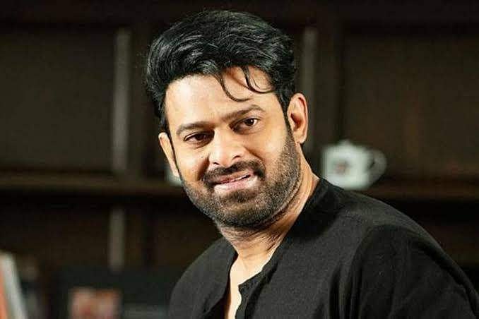 സ്പിരിറ്റുമായി പ്രഭാസ് വരുന്നു; 25ാം ചിത്രം പ്രഖ്യാപിച്ച് താരം