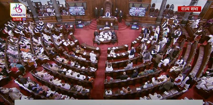 സസ്പെന്ഷന് പിന്വലിക്കില്ല; നിലപാടു വ്യക്തമാക്കി വെങ്കയ്യ നായിഡു, പ്രതിപക്ഷ ഐക്യത്തില് വിള്ളല് വീഴ്ത്തി തൃണമൂല്