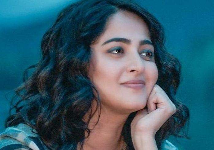 അനുഷ്ക ഷെട്ടിക്ക് 40ാം പിറന്നാൾ; പുതിയ ചിത്രം പ്രഖ്യാപിച്ച് യു വി ക്രിയേഷൻസ്; വിഡിയോ