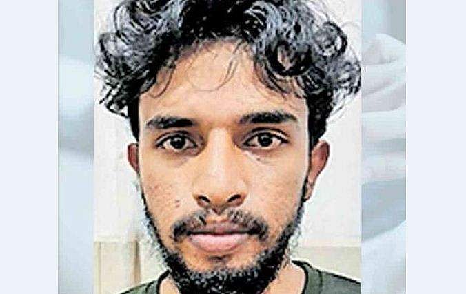 വാട്സ്ആപ്പ് ചാറ്റിങ്ങിലൂടെ 'പ്രണയം'; വിവാഹ വാഗ്ദാനം നൽകി പ്ലസ്ടു വിദ്യാർത്ഥിനിയുടെ ന​ഗ്നചിത്രങ്ങളും വീഡിയോയും കൈക്കലാക്കി; അറസ്റ്റ്