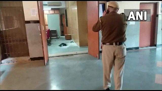 ഡല്‍ഹി കോടതിയിലെ ബോംബ് സ്‌ഫോടനം: ഡിആര്‍ഡിഒ ശാസ്ത്രജ്ഞന്‍ അറസ്റ്റില്‍