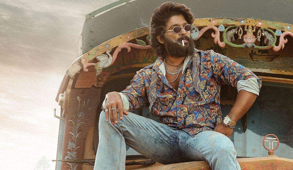 രണ്ടു ദിവസത്തിൽ നൂറു കോടി ക്ലബ്ബിൽ, മാസ്റ്ററിനേയും സ്പൈഡർമാനേയും തകർത്ത് അല്ലുവിന്റെ പുഷ്പ; റെക്കോർഡ്