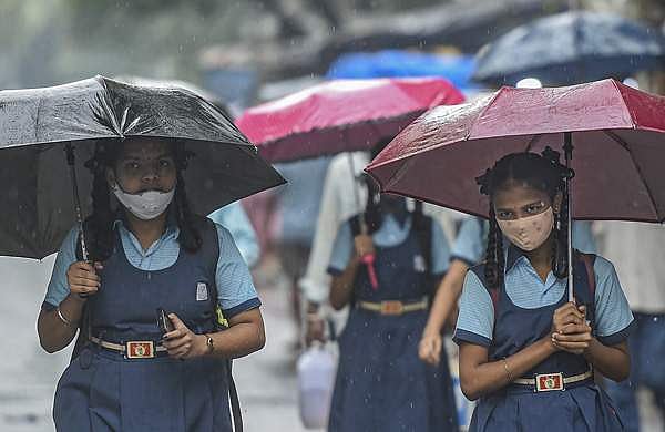 വിദ്യാർഥികളുടെ കൺസെഷൻ നിരക്ക് പ്രദർശിപ്പിക്കണം; സ്വകാര്യ ബസുകൾക്ക് നിർദേശം