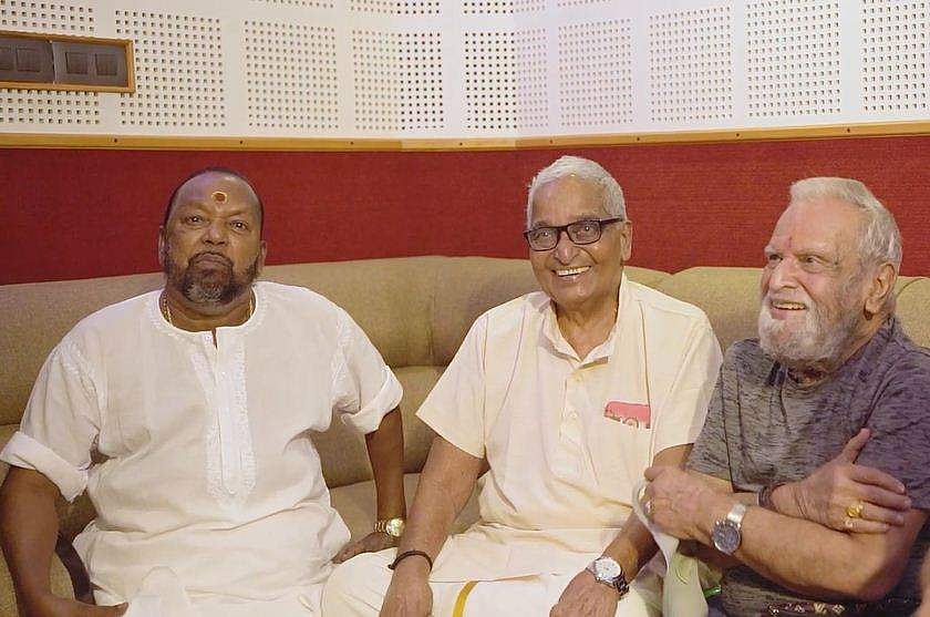 'ഇതല്‍പം കടന്ന കയ്യായിപ്പോയല്ലോ...'; 'വല്ലാത്ത സര്‍പ്രൈസ് ആയിപ്പോയി ആശാനേ...' (വീഡിയോ)