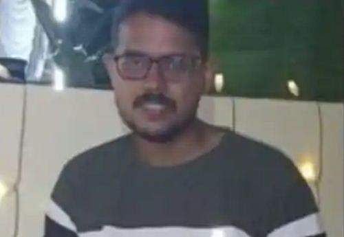 നടക്കാനിറങ്ങിയ യുവാവിന്റെ മൃതദേഹം കായലിൽ