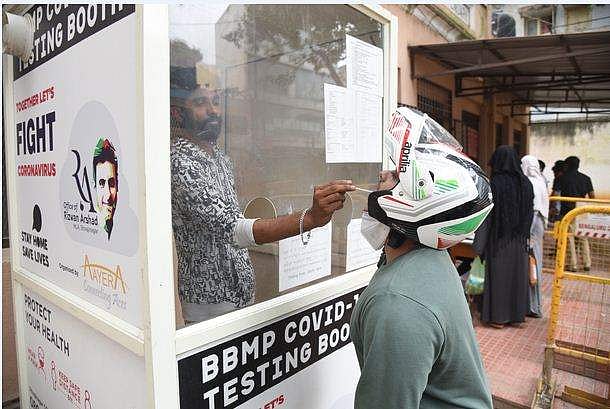 രാജ്യത്ത് ഒമൈക്രോണ്‍ വ്യാപനം ഏറുന്നു; രോഗബാധിതരുടെ എണ്ണം 415 ആയി; അതീവ ജാഗ്രത പുലര്‍ത്തണമെന്ന് കേന്ദ്രസര്‍ക്കാര്‍