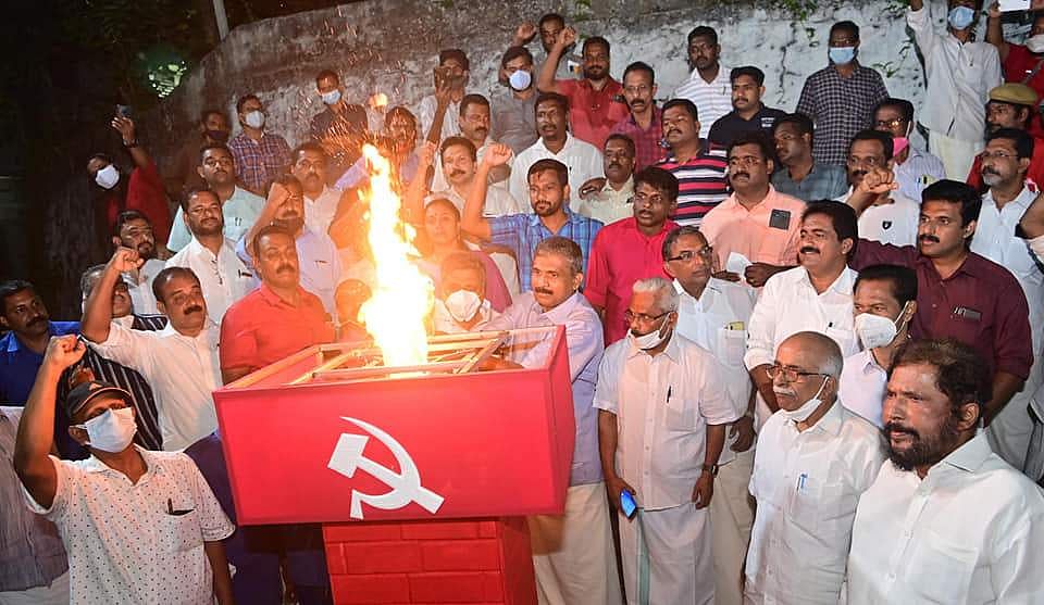 'മഹാരാഷ്ട്രയില്‍ ബുള്ളറ്റ് ട്രെയിന്‍ വേണ്ട, കേരളത്തില്‍ കെ റെയില്‍ വേണം';സിപിഎം പത്തനംതിട്ട ജില്ലാ സമ്മേളനത്തില്‍ വിമര്‍ശനം