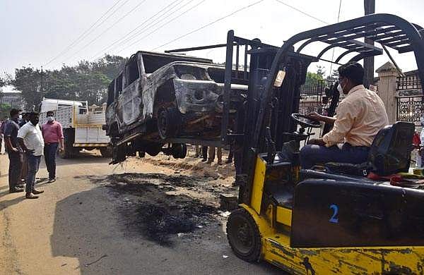 കിഴക്കമ്പലം അക്രമം: പരിക്കേറ്റ പൊലീസുകാരുടെ ചികിത്സാ ചെലവ് പൊലീസ് വഹിക്കും