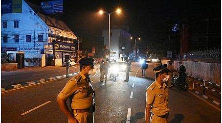 പുതുവത്സരാഘോഷങ്ങള്‍ക്ക് നിയന്ത്രണം കടുപ്പിച്ചു; കടകള്‍ രാത്രി 10 വരെ മാത്രം; പരിശോധന കര്‍ശനമാക്കാന്‍ പൊലീസിന് നിര്‍ദേശം
