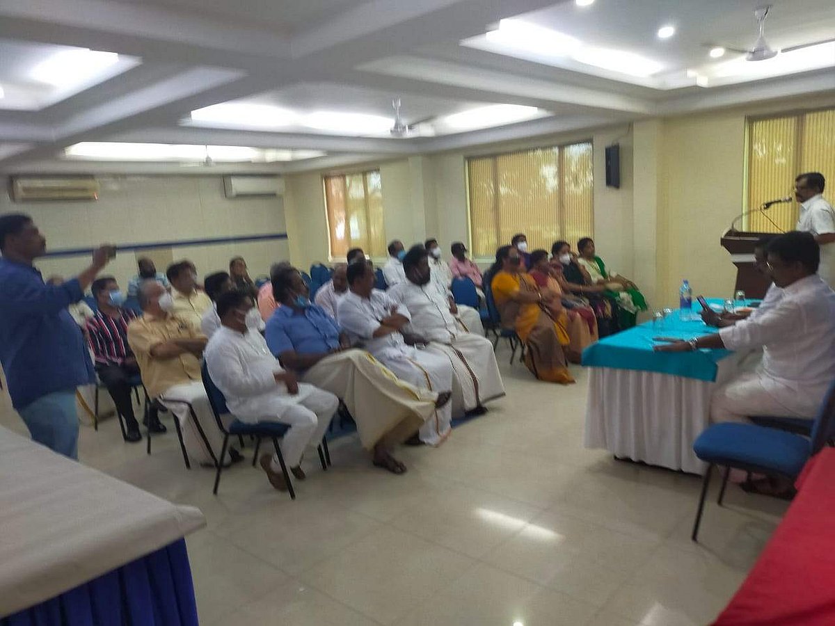 വെള്ളാപ്പള്ളിയുടെ ജൂബിലി: എസ്എന്‍ഡിപി യോഗം ഓഫിസിനു മുന്നില്‍ പട്ടിണി സമരം