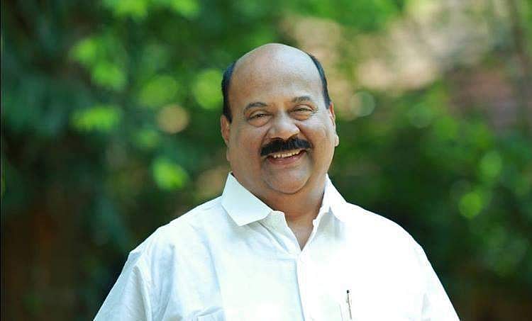 പാലാ വിട്ട് എങ്ങോട്ടുമില്ല ; കുട്ടനാട് മൽസരിക്കാമെന്ന വാഗ്ദാനം തള്ളി മാണി സി കാപ്പൻ; നിര്ണ്ണായക തീരുമാനം വെള്ളിയാഴ്ച
